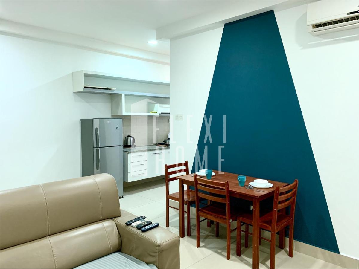 Flexihome Shaftsbury: Day-use Workspace In Apartment Cyberjaya
