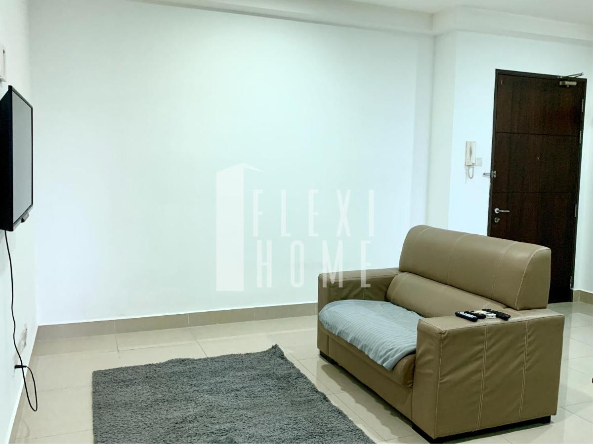 Flexihome Shaftsbury: Day-use Workspace In Apartment Cyberjaya