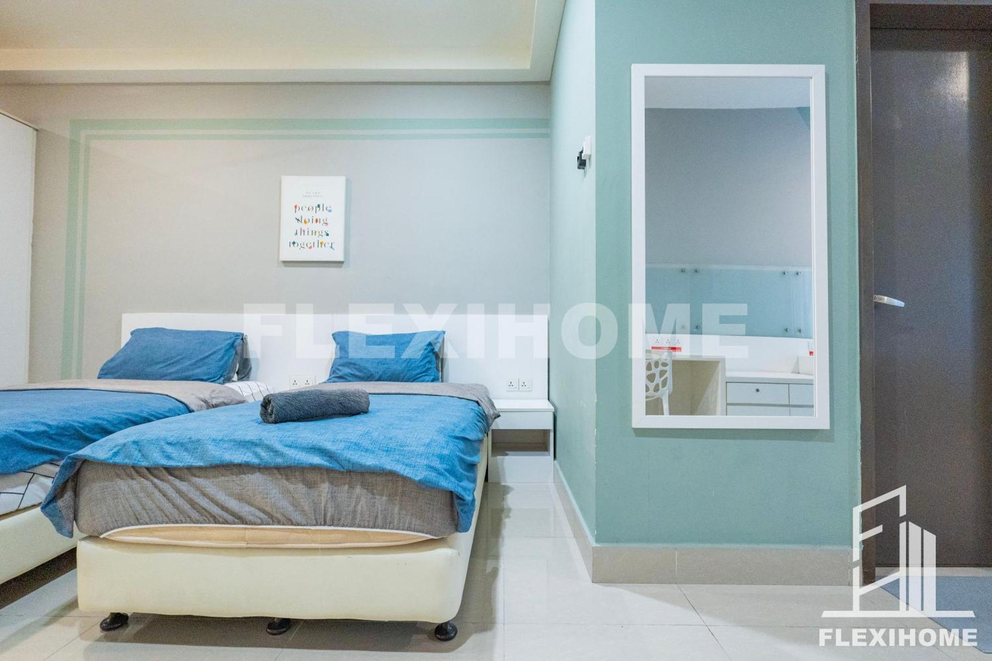Apartment Flexihome Shaftsbury: Day-use Workspace In
